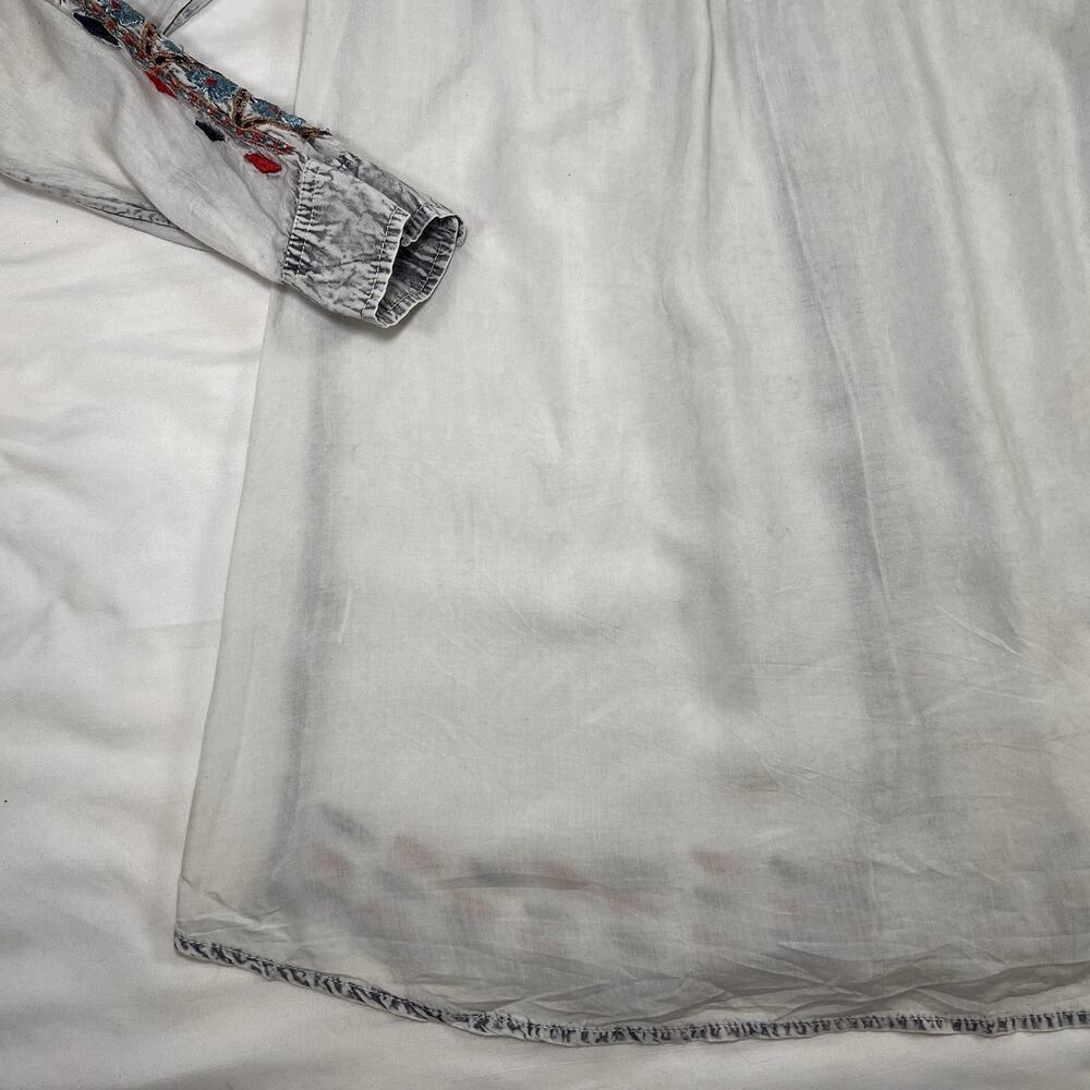 Scully Blouse Womens Size XS White-Gray Embroidered Button Up LS Western Cowgirl - Picture 11 of 14